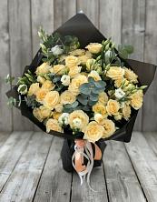 Букет цветов из:  Розы и Лизиантусы в Шуе