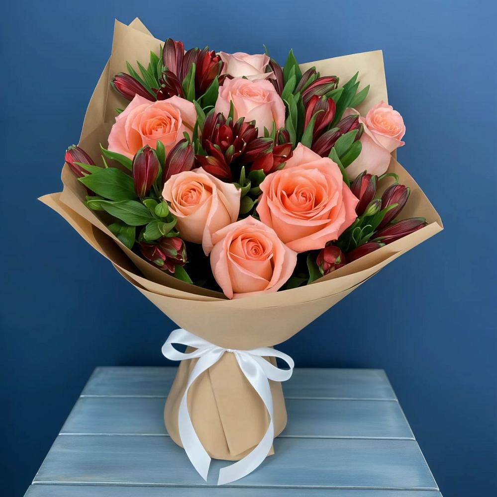 Букет цветов из: Розы и Альстромерии в Шуе