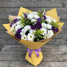 Букет цветов из:  Ирисы, Хризантемы и Ромашки в Шуе