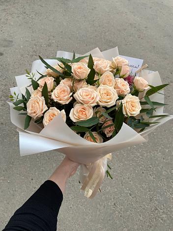 Букет Кремовые розы Латте в Шуе