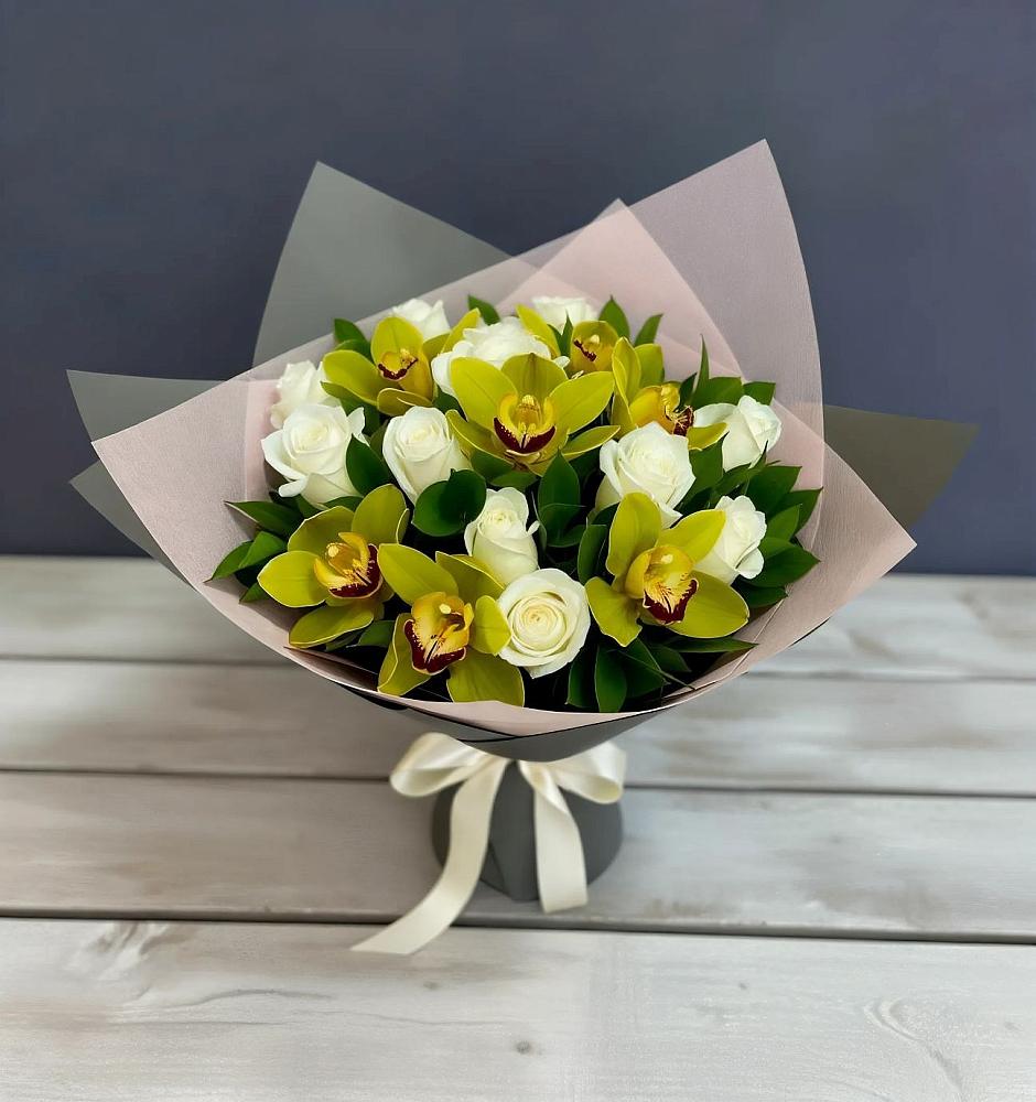 Букет цветов из: Орхидеи и Розы в Шуе