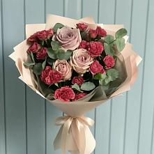 Букет цветов из:  Гвоздики и Розы в Шуе